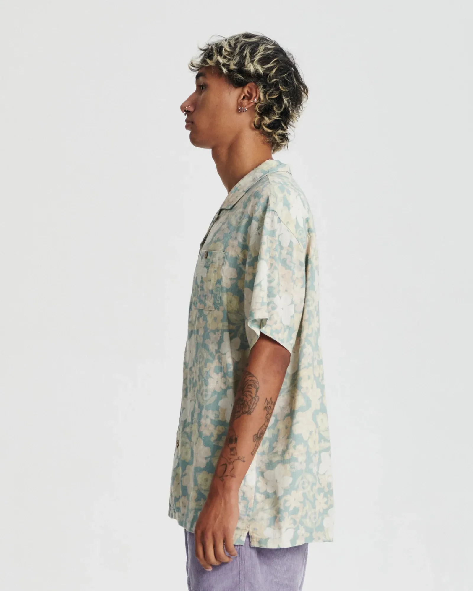 Astro Resort Shirt - Ecru