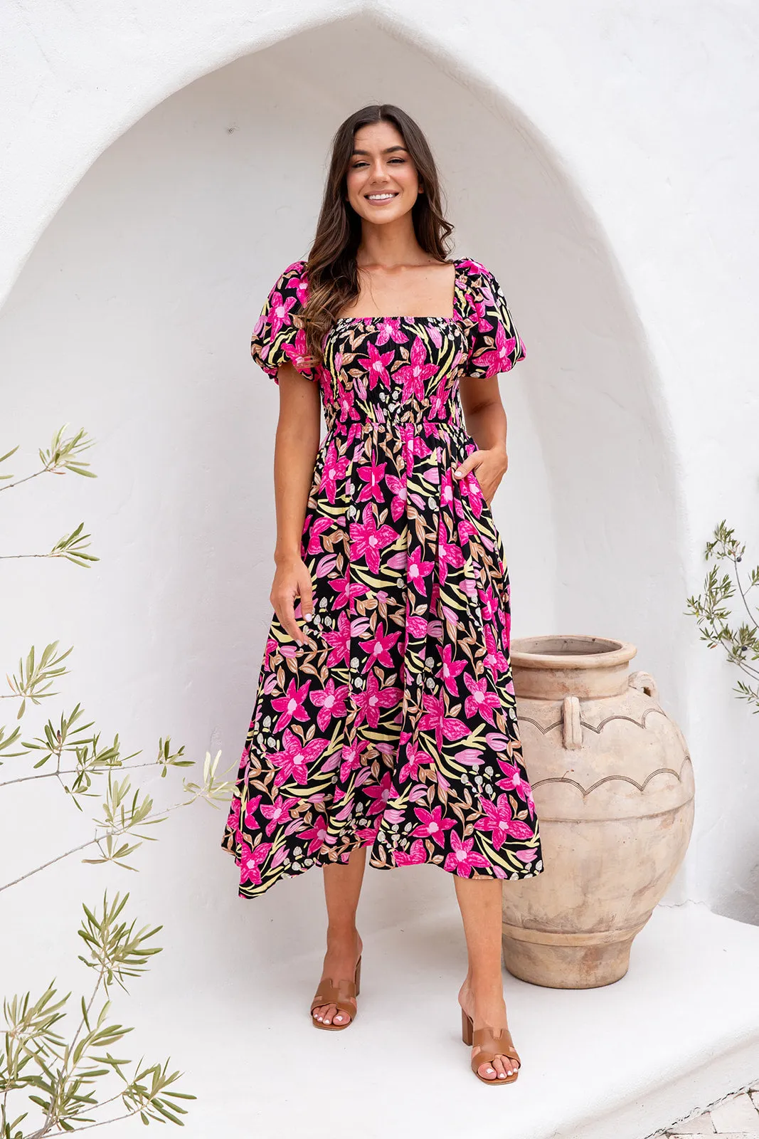 Essence Midi Dress -Black Floral