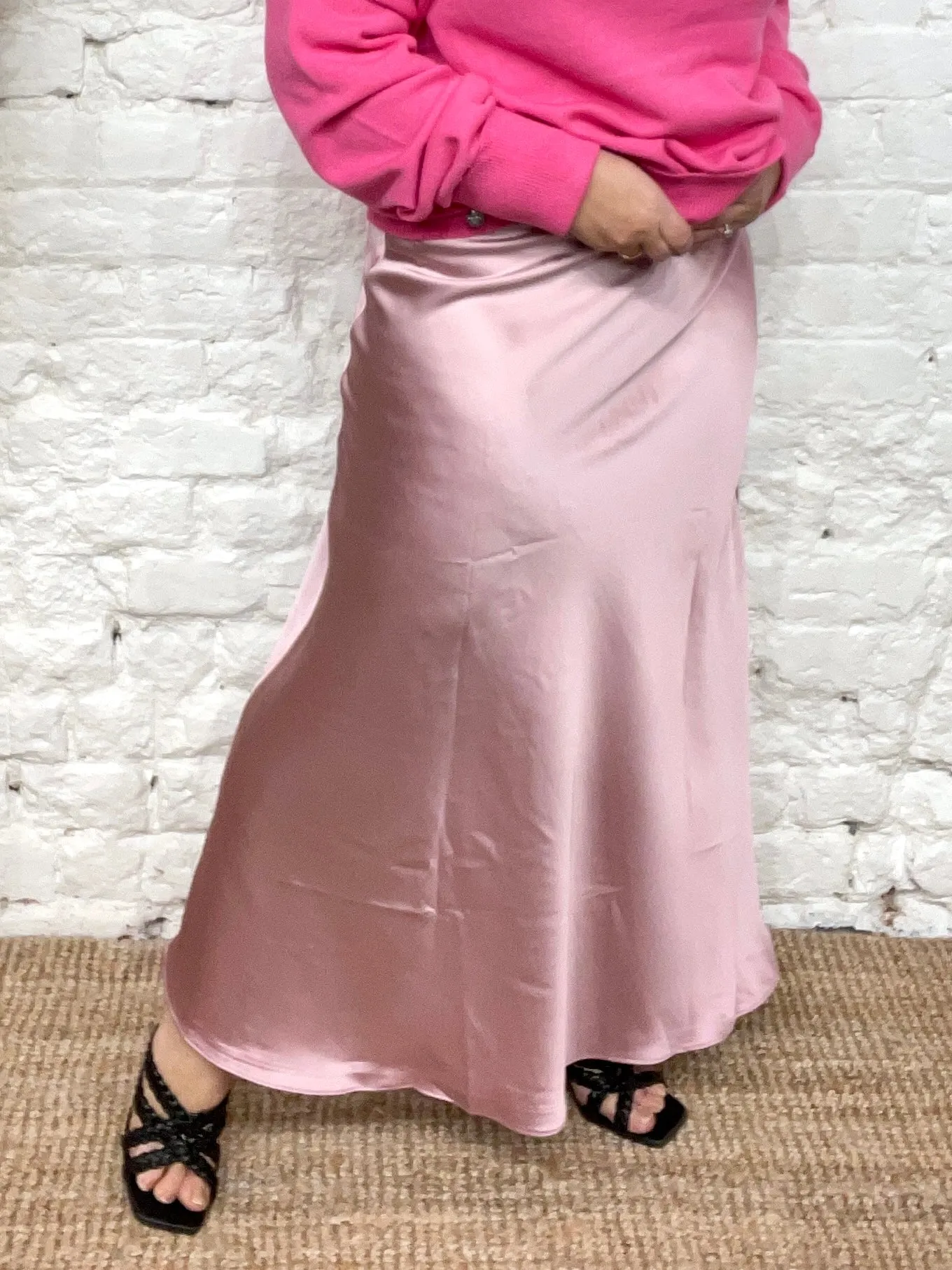 Malissa J A line Satin long Skirt