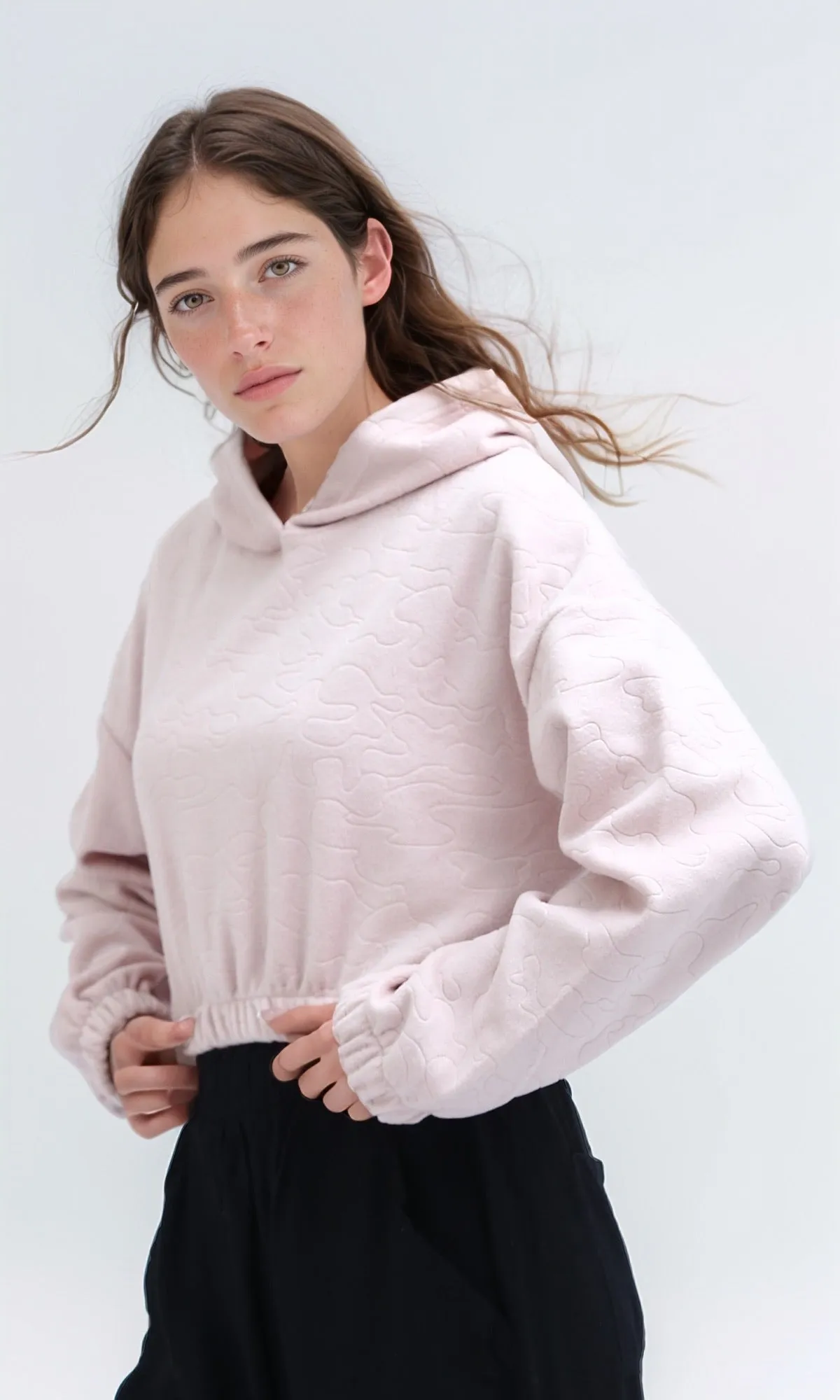 O200788 - Long Sleeves Solid Rose Hooded With Elastic